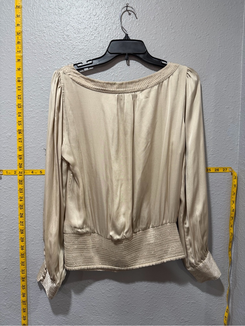 WHBM 100% Silk Rhinestone Embellished Champagne Long Sleeve Blouse Size 8 - Picture 5 of 5